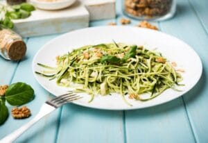 how to make zucchini noodles, zoodles recipe