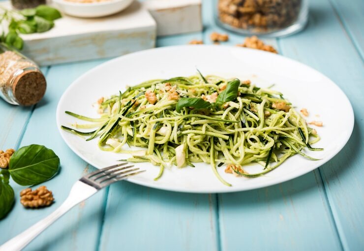 how to make zucchini noodles, zoodles recipe