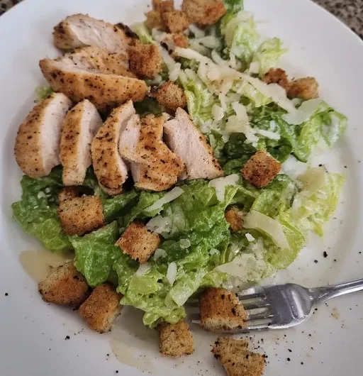 Chicken Caesar Salad — The Classic Recipe That Never Gets Old