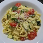 Finished zucchini noodles recipe