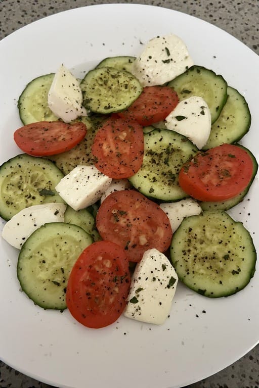 cucumber caprese salad recipe