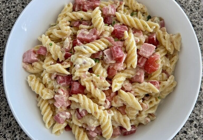 Creamy BLT Pasta Salad Recipe With Bacon