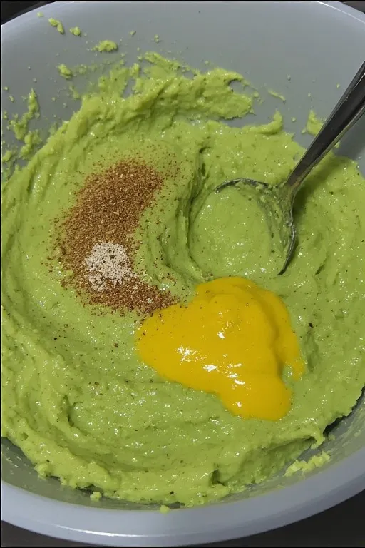 Green mixture with egg yolk and spices