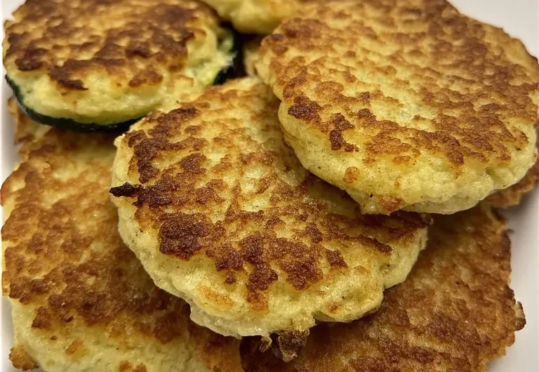 Easy Keto Zucchini Fritters